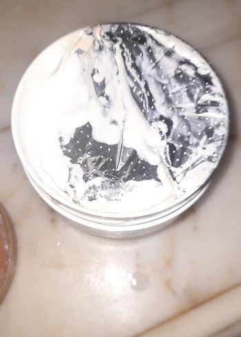 Isana Vücut Kremi - Badem ve Shea Yağı - Görsel 5