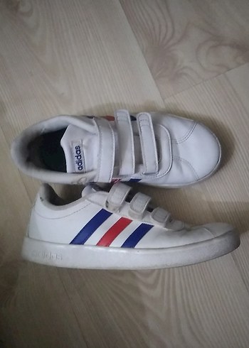 Adidas Çocuk Ayakkabı