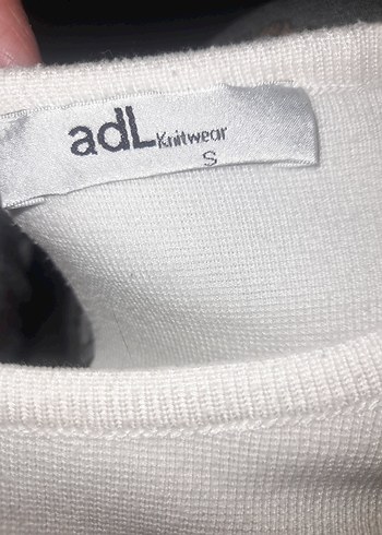 Kadın Beyaz Fırfırlı Kısa Kollu Bluz - Görsel 9