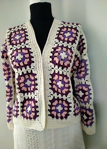 Elörgüsü motif crop hırka