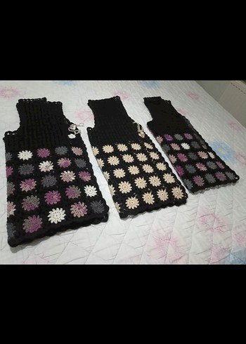 xl Beden çeşitli Renk Çiçek Desenli ElÖrgü Kolsuz Kadın Yelek