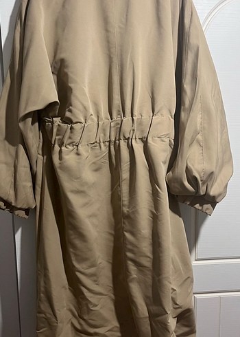 Bej Kuşaklı Kadın Trençkot - Görsel 2