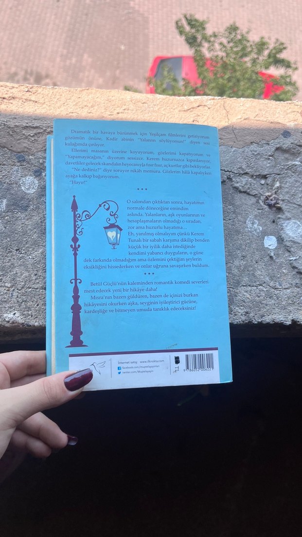 Yalancı Aşklar Sokağı - Betül Gücü - Görsel 2