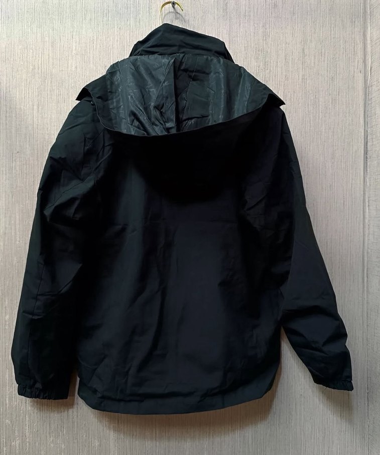 Columbia Siyah Kapüşonlu Erkek Mont - Görsel 3