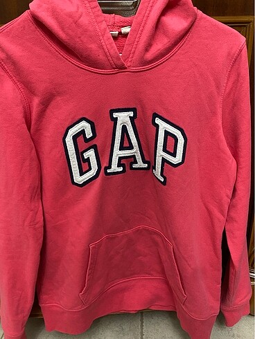 GAP sweatshirt