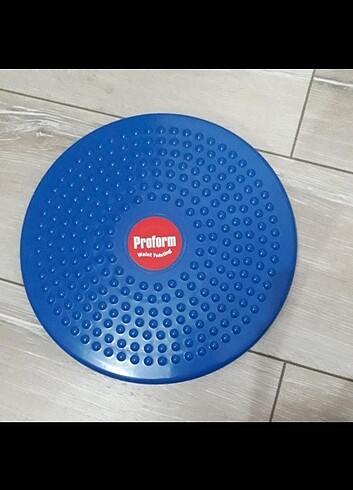 Proform waist twisting