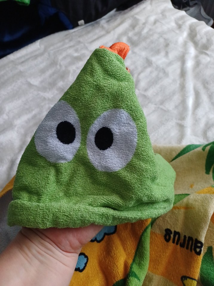 Renkli Baskılı Dinozor Desenli Çocuk Bornozu - Görsel 5