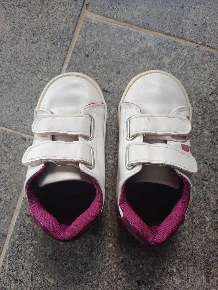 Kız Çocuk Beyaz Cırt Cırtlı Spor Ayakkabı - Görsel 2