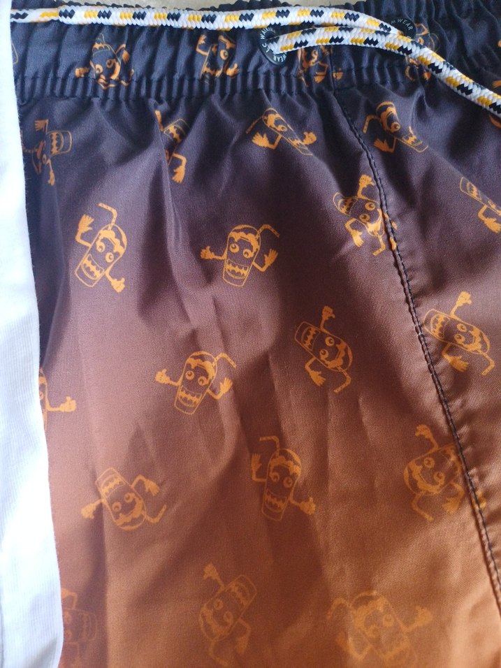 Erkek Çocuk Renkli Tie-Dye Şort ve Baskılı Tişört - Görsel 4