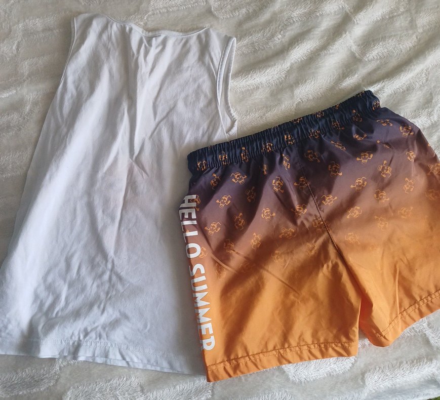 Erkek Çocuk Renkli Tie-Dye Şort ve Baskılı Tişört - Görsel 2