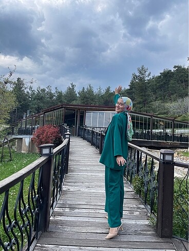Zümrüt takım