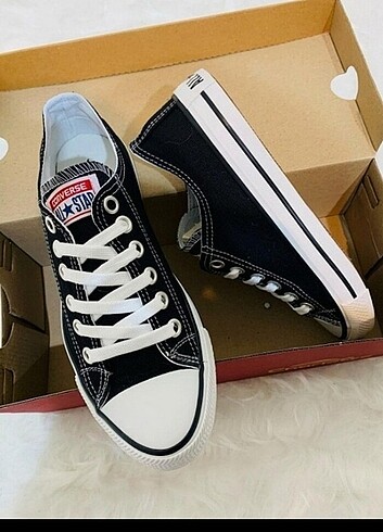 41 numara siyah Converse sıfır ürün