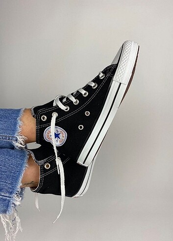 38 Numara siyah bütün numaralar mevcut Converse 