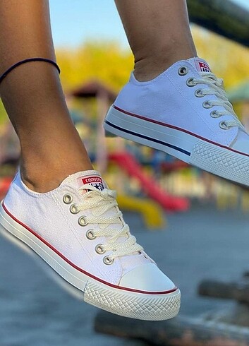 38 numara Beyaz Converse sıfır ürün 