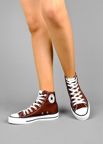 37 numara koyu kahverengi converse 