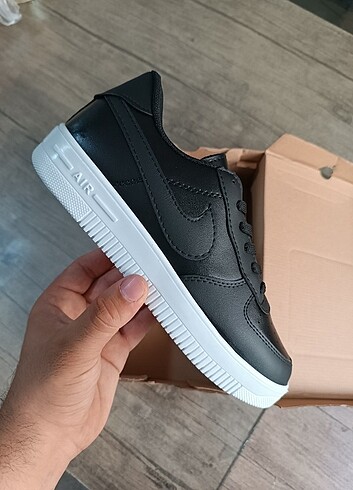 38 numara siyah Nike Air force 
