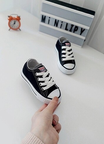 28 Beden 28 Numara siyah çocuk Converse all star sıfır ürün