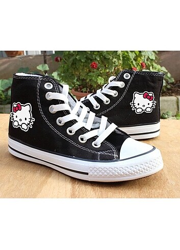 39 Numara siyah hello kitty baskılı Converse 