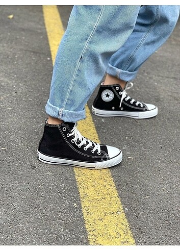 40 Numara siyah bilekli Converse all star sıfır ürün 