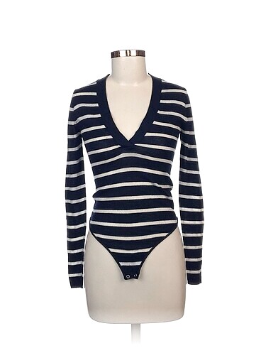 Zara Bluz %70 İndirimli.