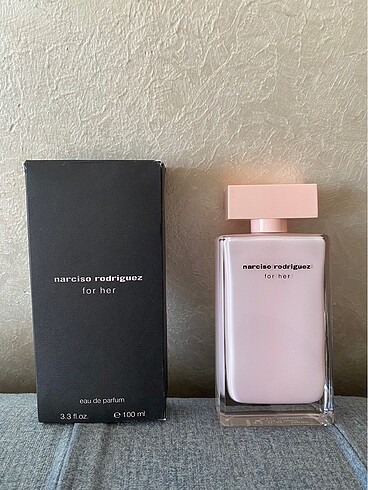 Narciso rodriguez for her