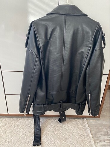 s Beden siyah Renk Zara oversize siyah deri ceket