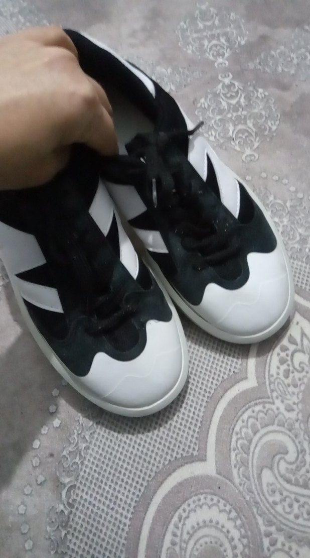 Siyah Beyaz New Balance Spor Ayakkabı - Görsel 4