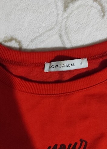 LC Waikiki Sweatshirt