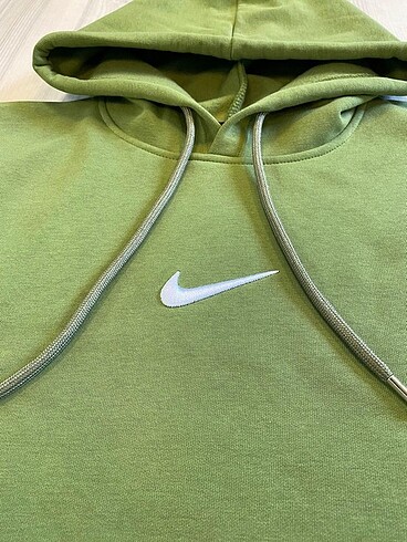 Nike Yeni etiketli