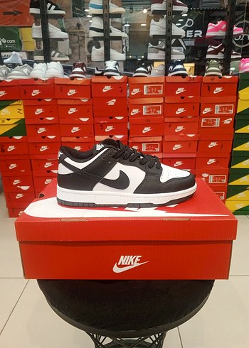 Nike Nike DUNK Siyah Beyaz Spor Ayakkabı