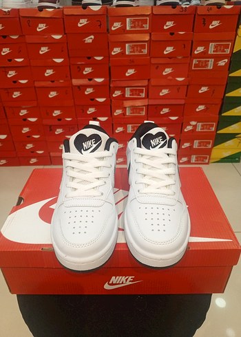 36 Beden beyaz Renk Nike Court Spor Ayakkabı