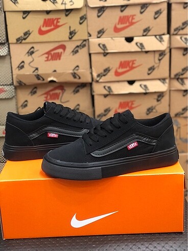 Vans Spor Ayakkabı