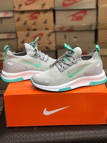 Nike Spor Ayakkabı