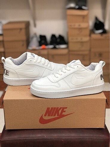 Nike Court Spor Ayakkabı