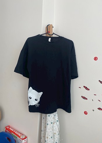 Siyah Baskılı Sokak Stili Kedi Tişörtü - Görsel 3