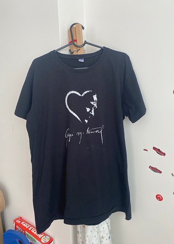 Siyah Baskılı Atatürk Tişörtü - Görsel 7