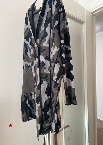 Gri Kamuflaj Desenli yün örgü Uzun Ceket - Görsel 8