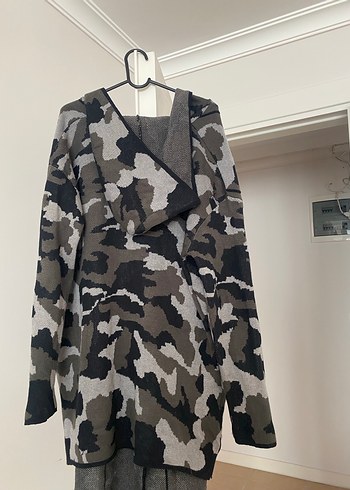 Gri Kamuflaj Desenli yün örgü Uzun Ceket - Görsel 2