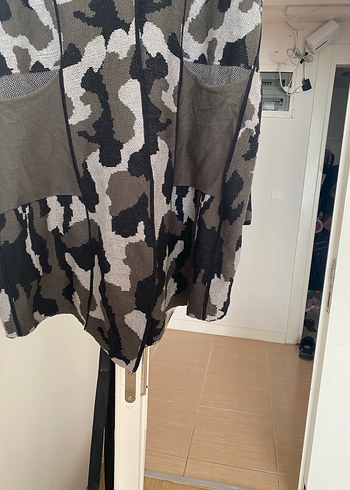 Gri Kamuflaj Desenli yün örgü Uzun Ceket - Görsel 9