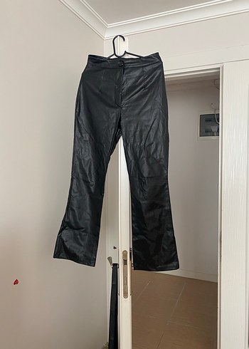 Düğmeli Siyah Deri Kadın Pantolon - Görsel 6