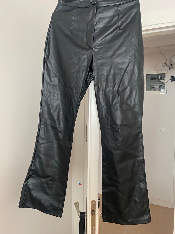 Düğmeli Siyah Deri Kadın Pantolon - Görsel 5