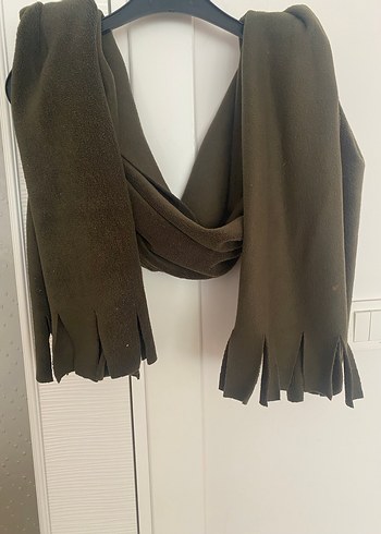 Zara Haki Midi Boy Basic Atki