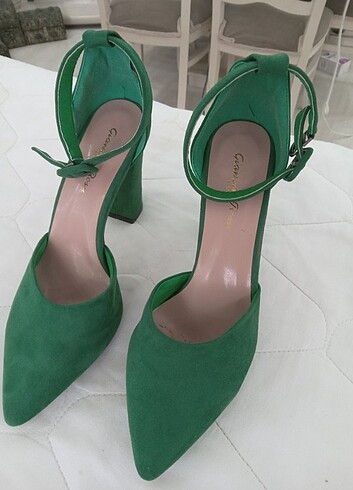 39 Beden yeşil Renk Süet ayakkabı 