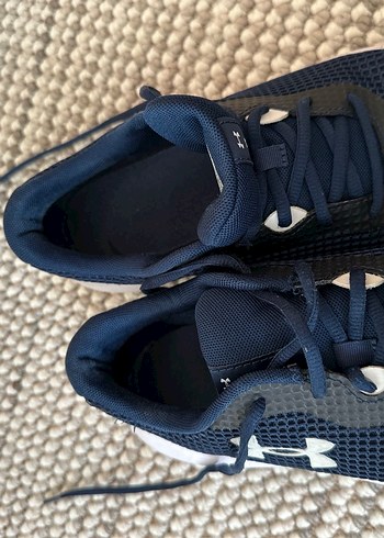 Under Armour Erkek UA Surge 3 Koşu Ayakkabısı - Görsel 5