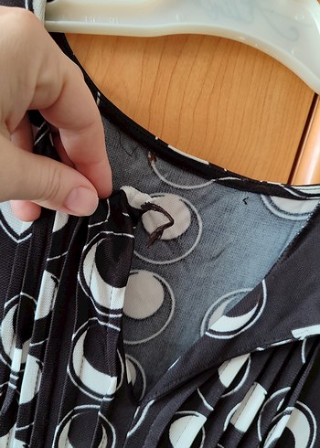 kahverengi puantiyeli dugmeli Yakalı Pilili  Elbise - Görsel 2