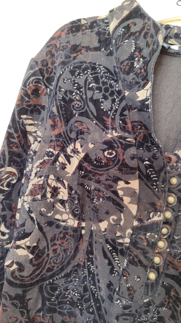 Düğmeli Koyu Kahverengi Desenli diz üstü elbise - Görsel 5