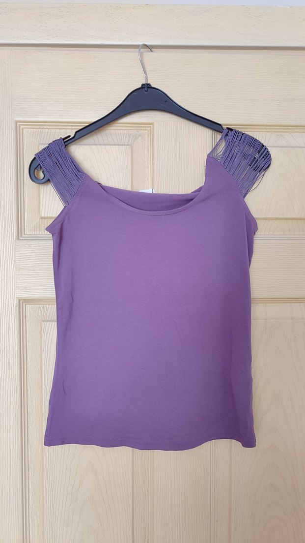 Mor Drapeli omuz detaylı tişört - Görsel 2