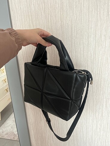 Zara Siyah deri çanta
