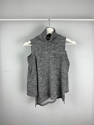 Koton Bluz %70 İndirimli.