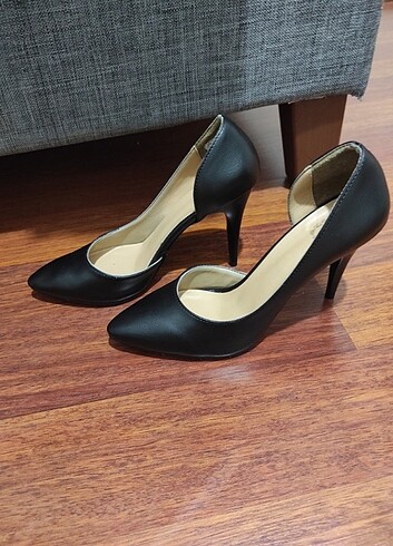LCW Stiletto